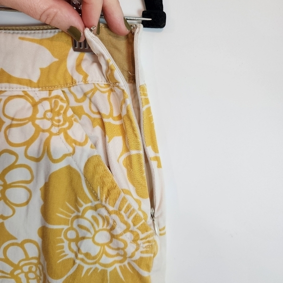 Boden A-line Mini Pencil Skirt Retro Mustard Yellow Flower Print Boho 70's Style - Picture 3 of 10